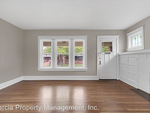 4th image of 5404 Holly Hills Ave