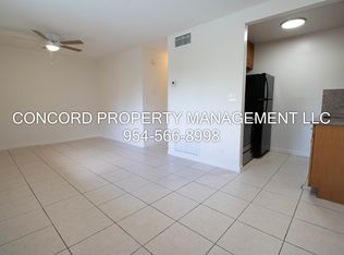 1727 Liberty St APT 18, Hollywood, FL 33020