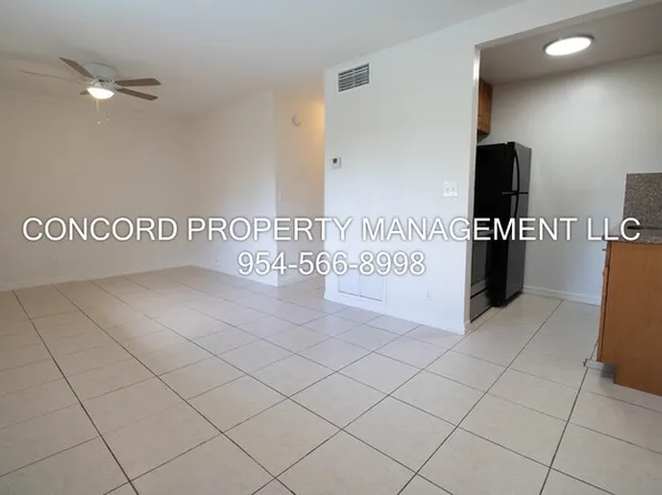 1727 Liberty St APT 18, Hollywood, FL 33020