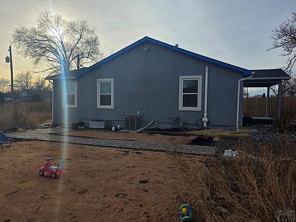 3rd image of 1710 E 3rd St