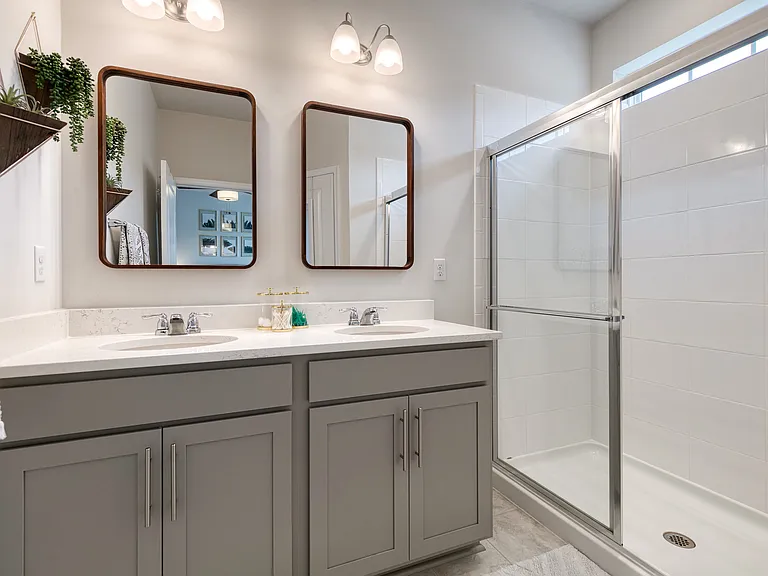 2050 Hinshaw Dr — Photo 33