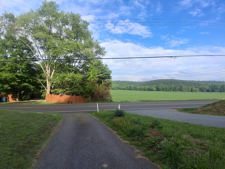 2600 Old Shelby Rd #A — Photo 5