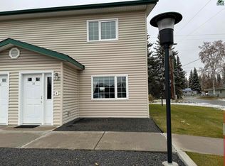 1046 Dogwood St APT 14, Fairbanks, AK 99709
