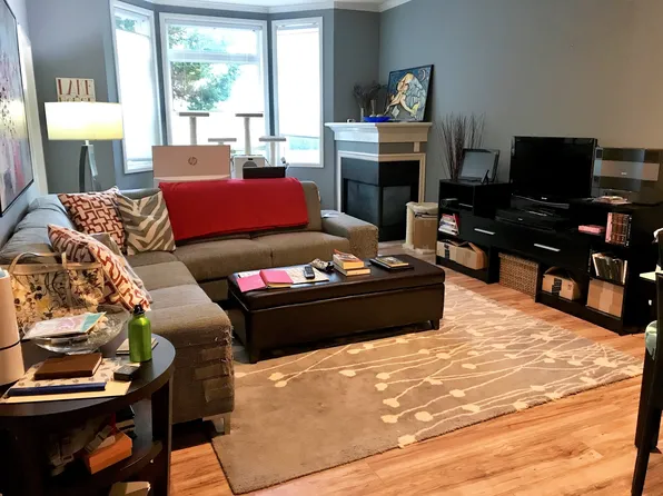 122 State St S APT 106W, Kirkland, WA 98033