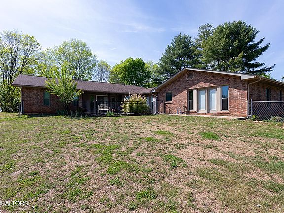 2nd image of 116 County Road 436