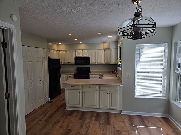 5th image of 846 Fawnhill Dr