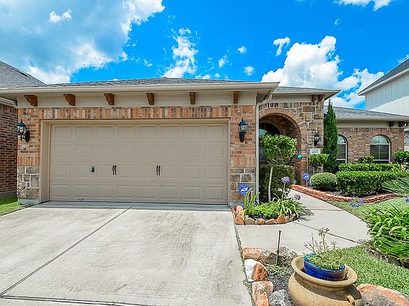 2nd image of 4005 Firenze Dr