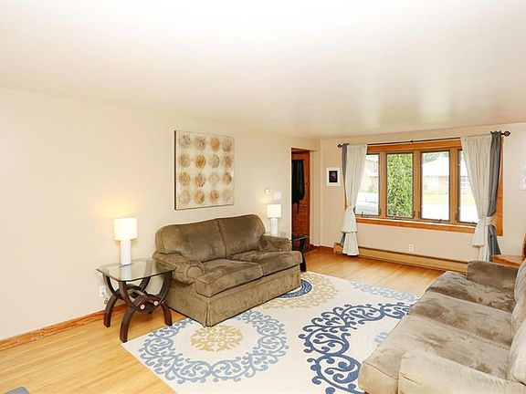 4th image of 881 George Urban Blvd