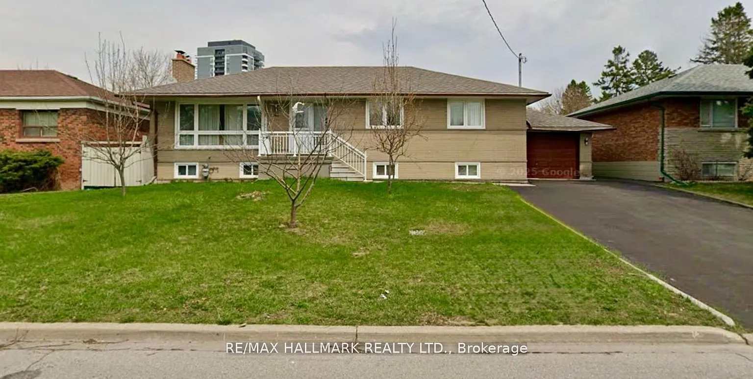 43 Commons Dr photo 1