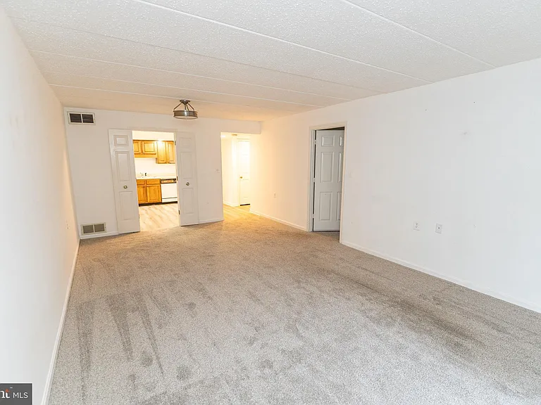 227 Canal Park Dr #206 — Photo 16