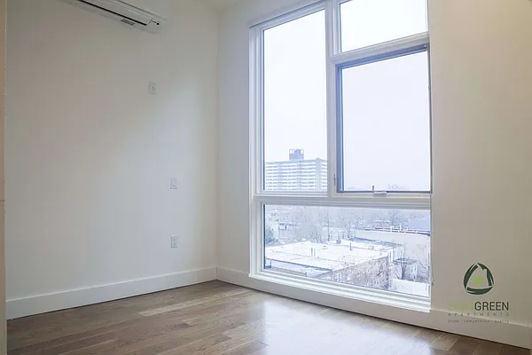 Rented by Evergreen Apartments BK | media 19