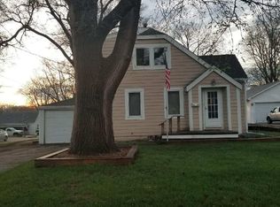 3927 68th St, Urbandale, IA 50322