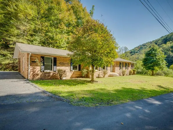 1078 Joe Hollow Rd, Vansant, VA 24656
