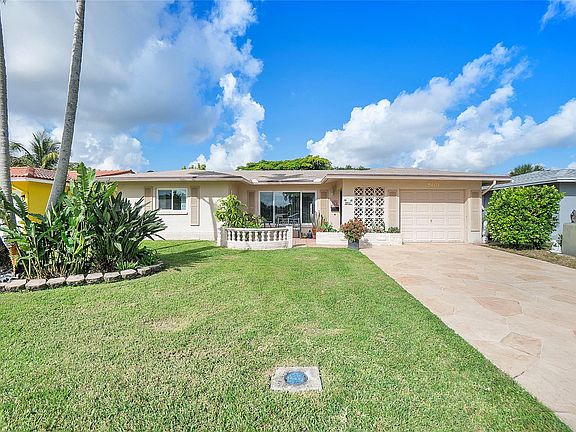 4th image of 5401 NW 50th Avenue