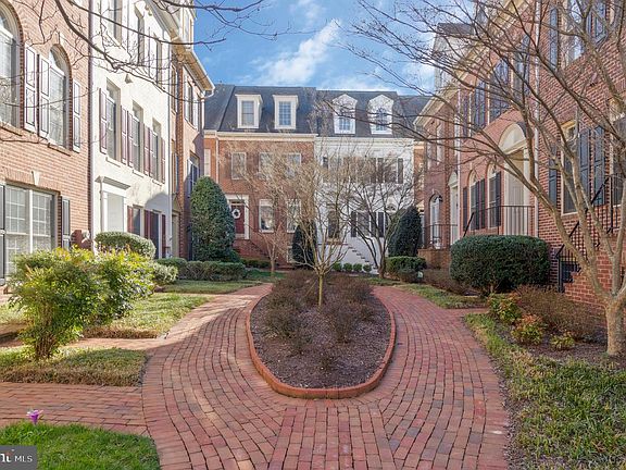 4th image of 8847 Ashgrove House Ln