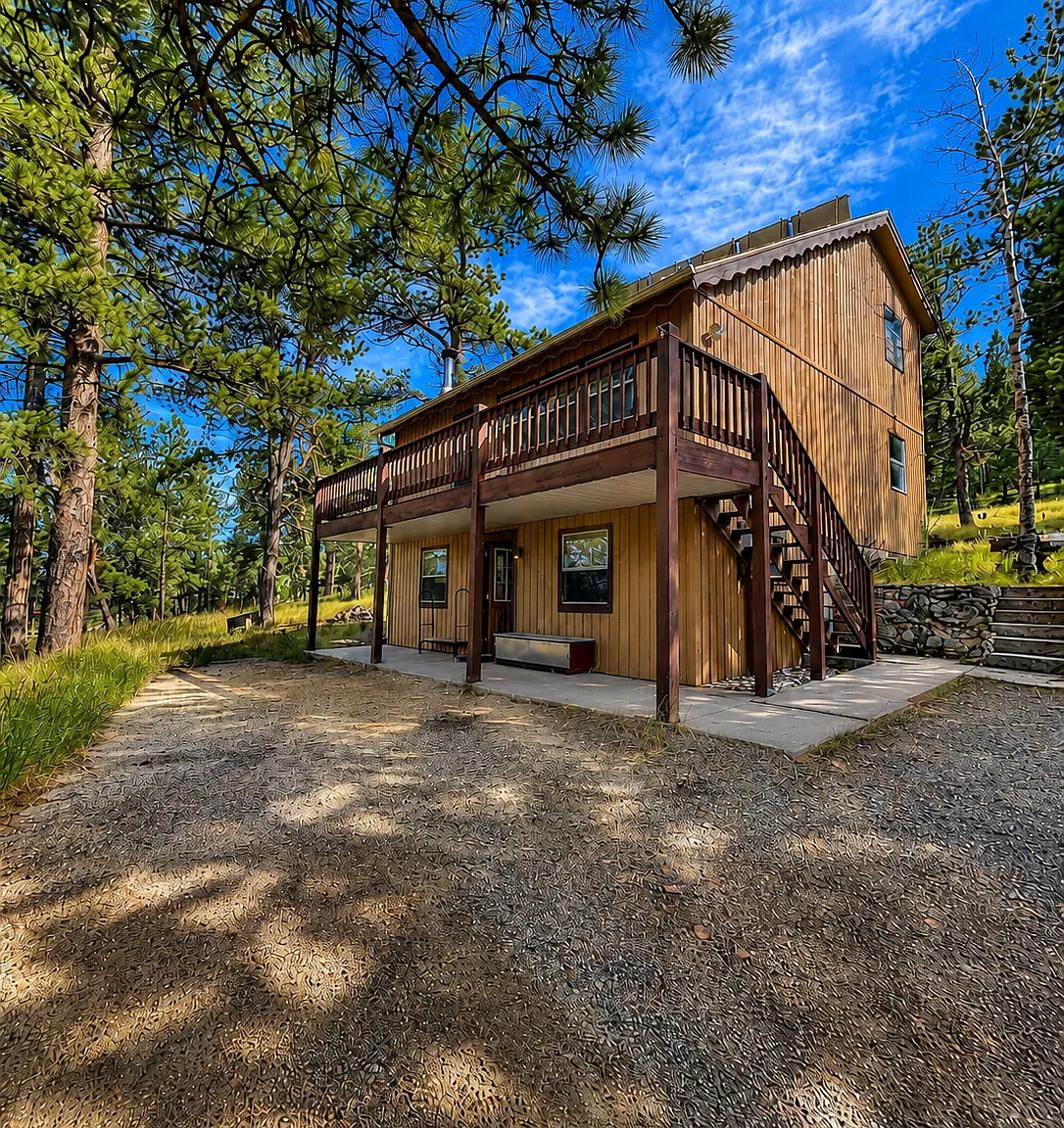 4 bed, 2027 sqft, $2,900 — Photo 3