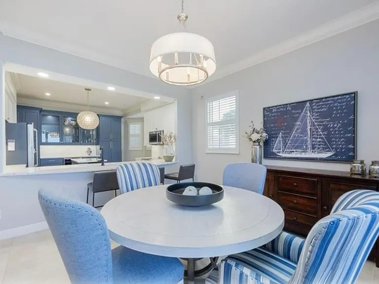693 Vintage Reserve Cir #1-16A — Photo 5