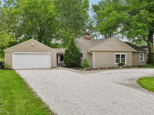 531 Atterbury Blvd, Hudson, OH 44236