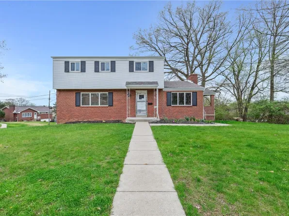 335 Jean Dr, Pittsburgh, PA 15236
