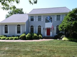 110 Distillery Rd, Whitehouse Station, NJ 08889