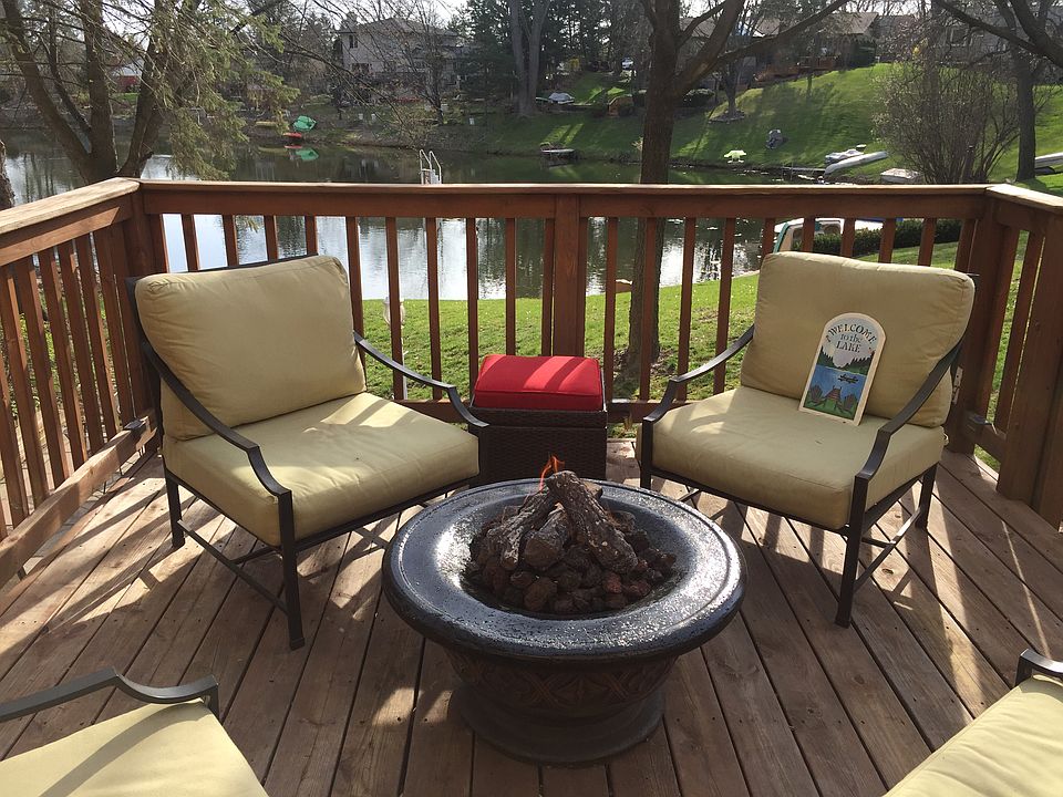 1st image of 3106 Lakeside Dr