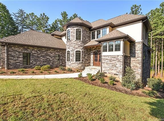 2nd image of 3116 Lake Pointe Dr