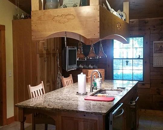 Kitchen island