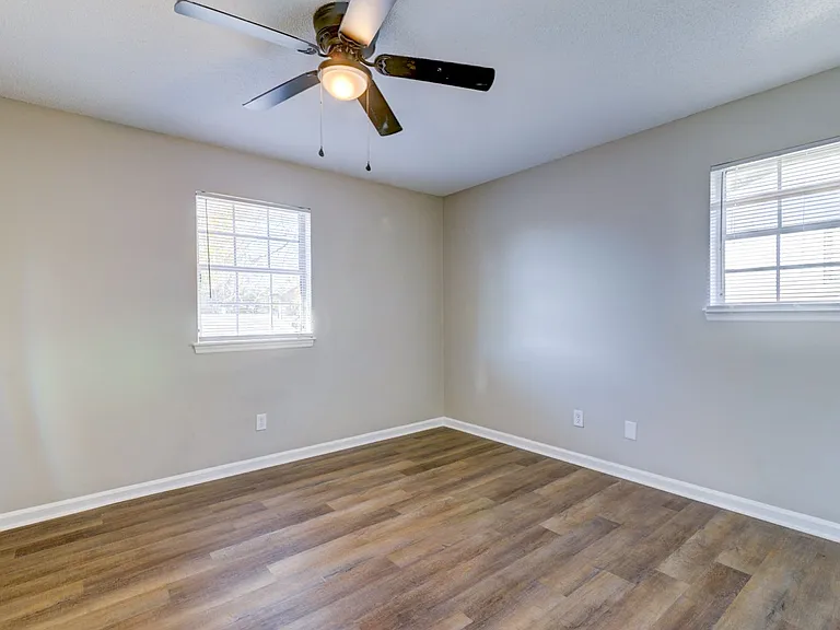 Residences at Cooper Bend — Photo 21