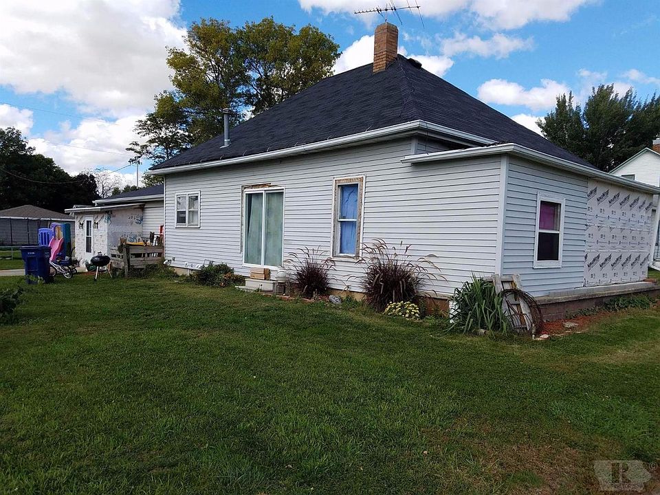 1st image of 212 Barre St