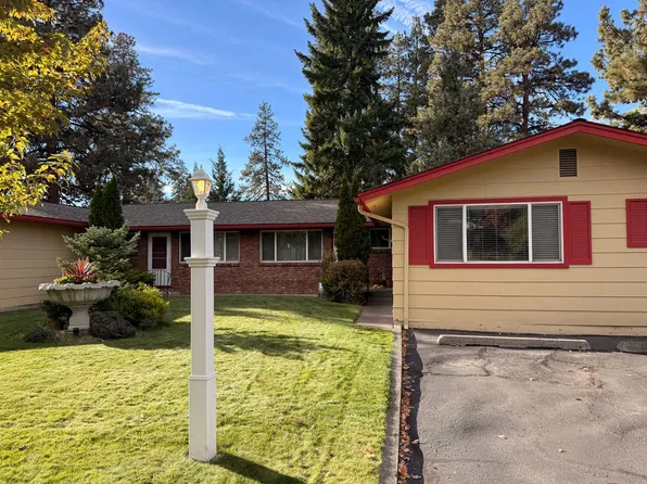 403 SE 4th St, Bend, OR 97702