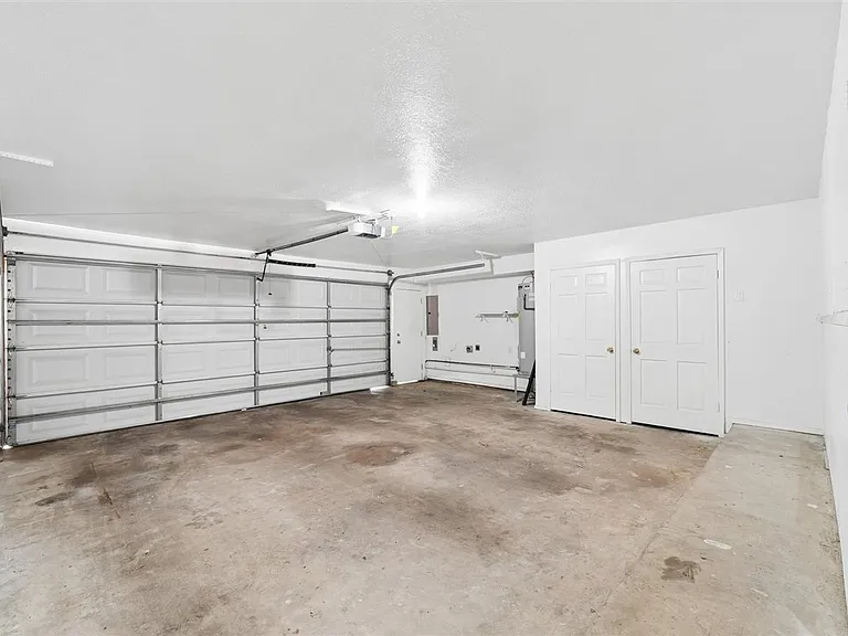 3618 Gillespie St #102 — Photo 16