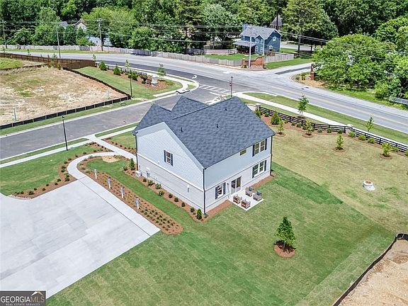 7th image of this home