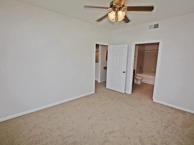 8550 Touchton Rd #637 — Photo 13