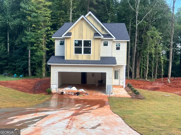 318 Stonington Dr, Mount Airy, GA 30563