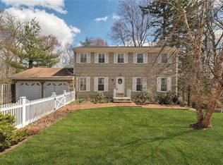 14 Noyes St, Pearl River, NY 10965