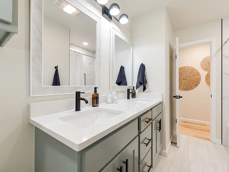 3005 Berkshire Way — Photo 16
