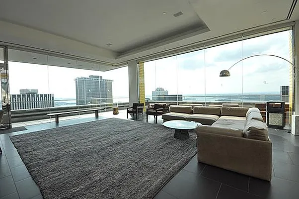Sold by Platinum Properties | media 1