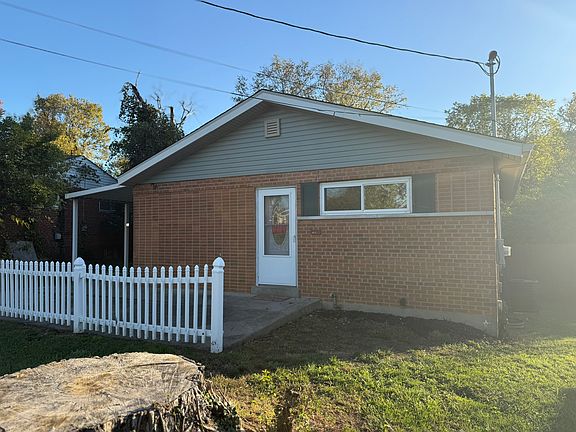 4th image of 2165 Woodmere Ct