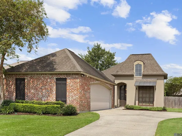 945 Tanglebriar Dr, Baton Rouge, LA 70810