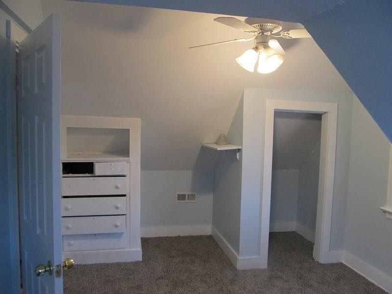 1st image of 4 Alpine St