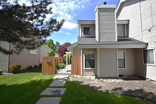 57 E Ranch Dr Photo 1