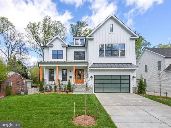 7222 Arthur Dr, Falls Church, VA 22046
