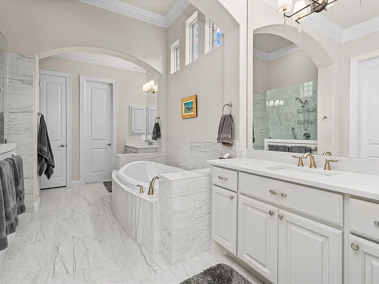 122 Coral Bells Ct — Photo 22
