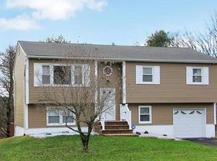 19 King St, Monroe, NY 10950