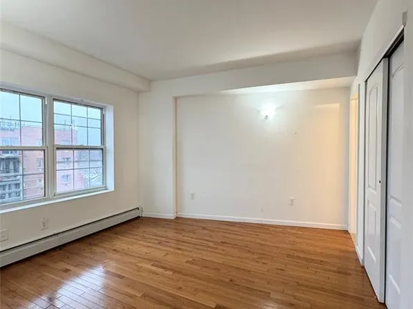 71-66 Parsons Boulevard image 8 of 14