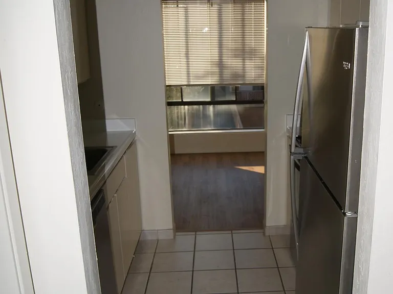 350 N Civic Dr #409 — Photo 8