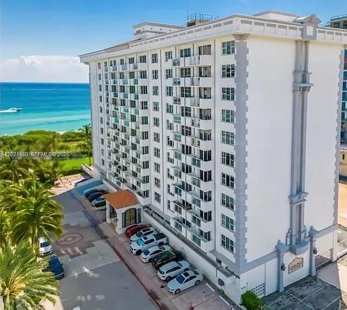 9195 Collins Ave #309 Photo 1