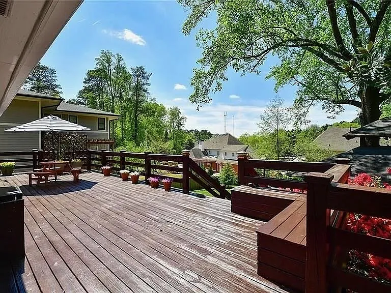 1194 Houston Mill Rd NE — Photo 17