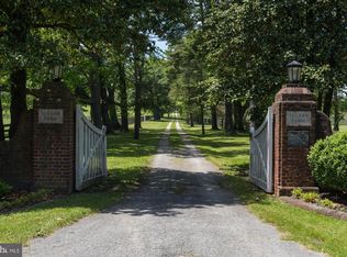 353 Leitch Rd, Tracys Landing, MD 20779