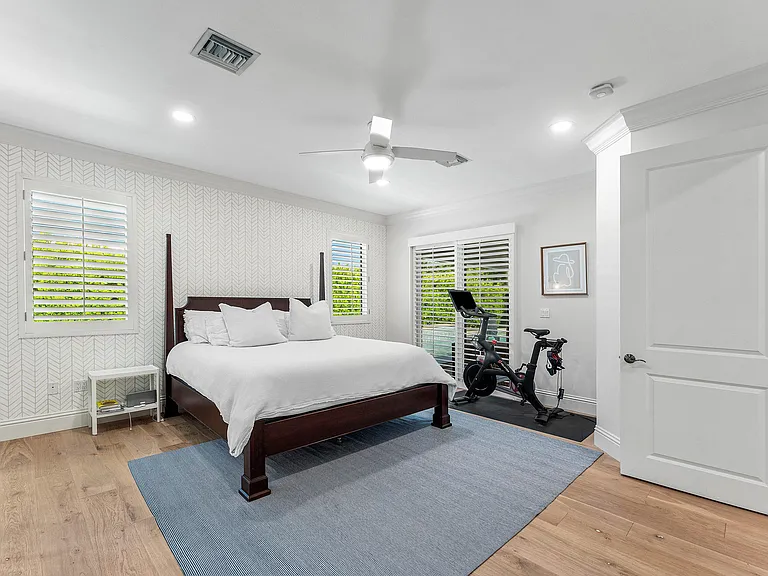 1022 Walnut Ter — Photo 30